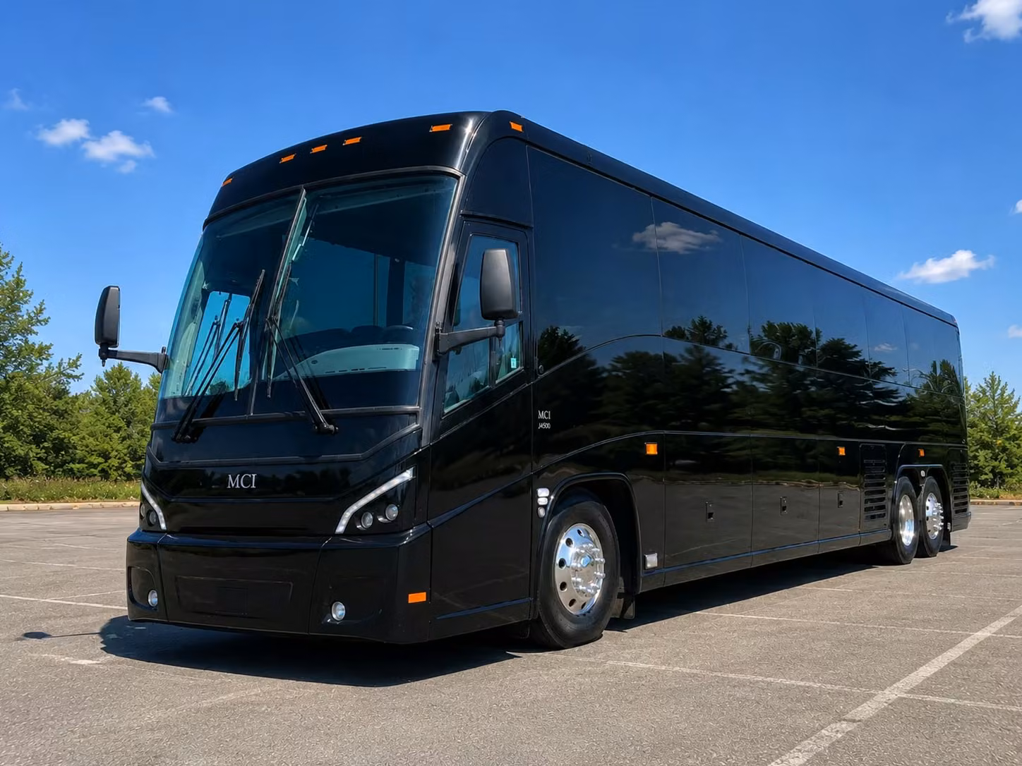 charter bus rentals for durham university campus tours and academic travel