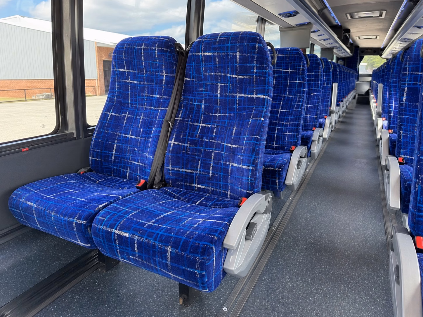 durham charter bus hero 2