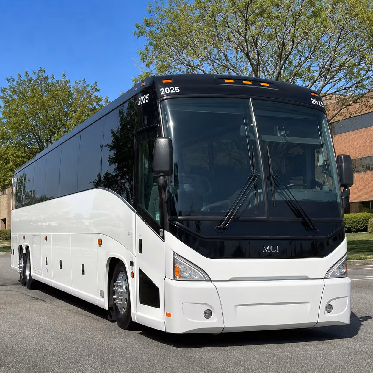 group transportation to pnc arena and carter finley stadium from durham